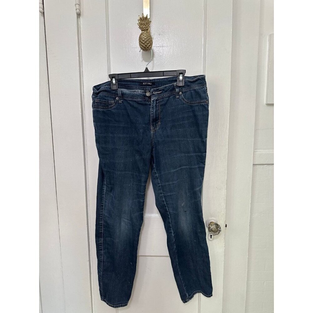 Roz & Ali women’s size 14 blue denim jeans